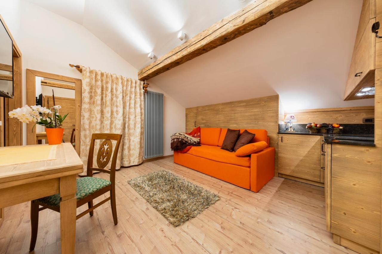 Hotel Haus Michaela Sappada Exterior photo